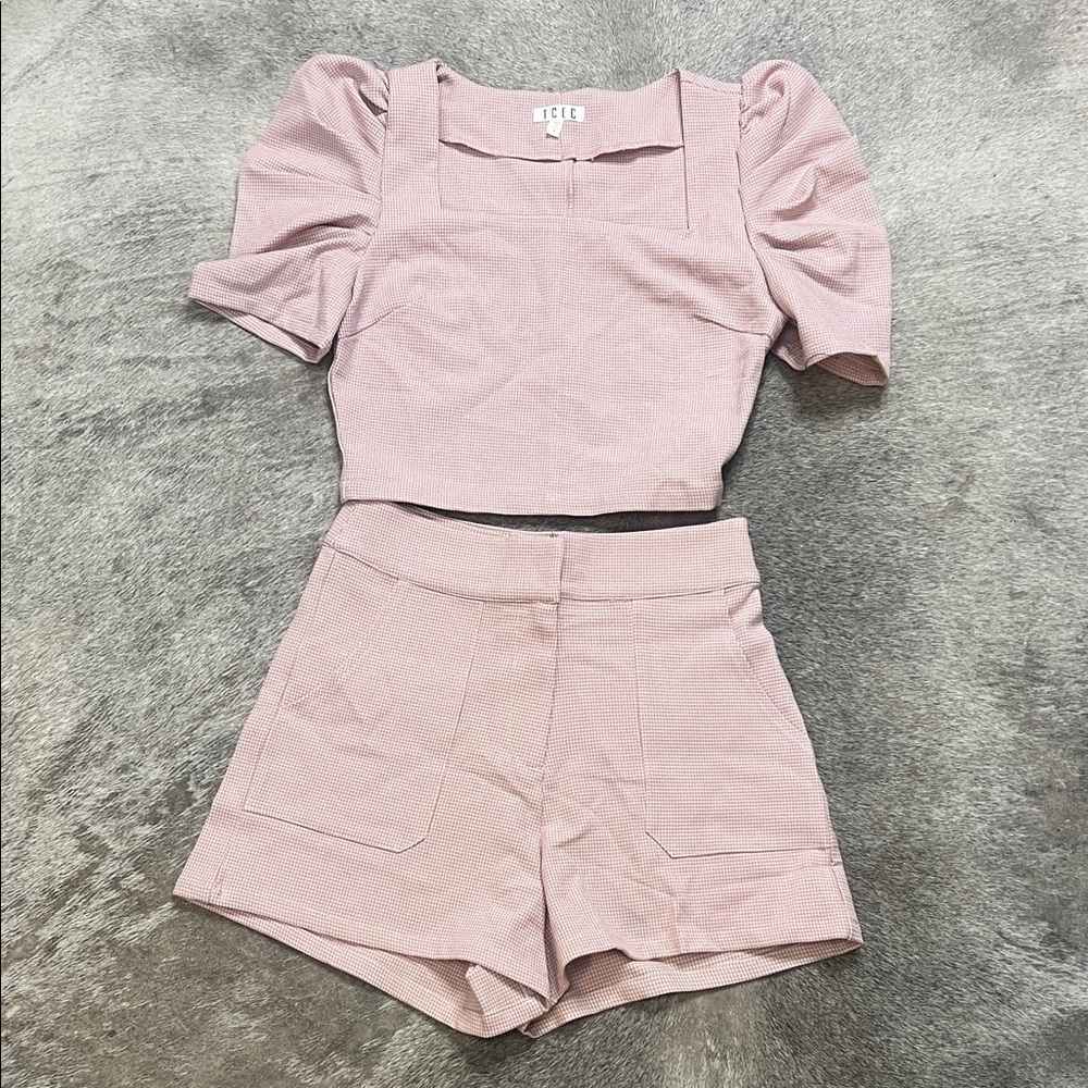 TCEC Blush Pink Puff Sleeve Crop Top & High-Waist Shorts Set